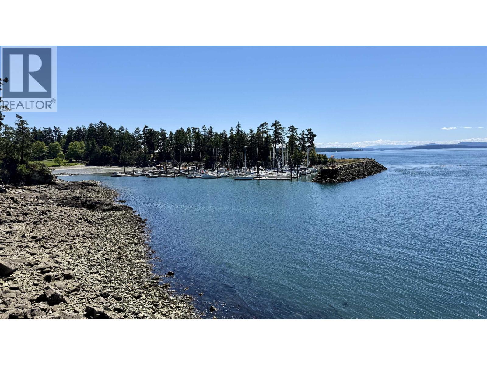 2659 Schooner Way, Pender Island, British Columbia  V0N 2M2 - Photo 2 - R3126788