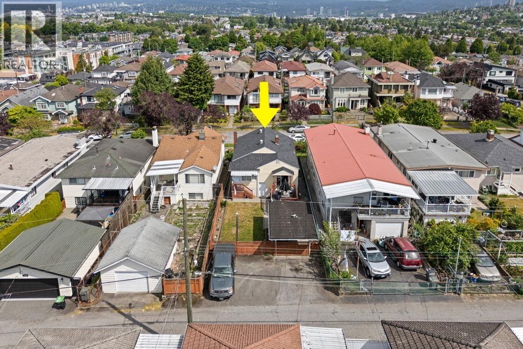 2964 E 4th Avenue, Vancouver, British Columbia  V5M 1L2 - Photo 3 - R3126827