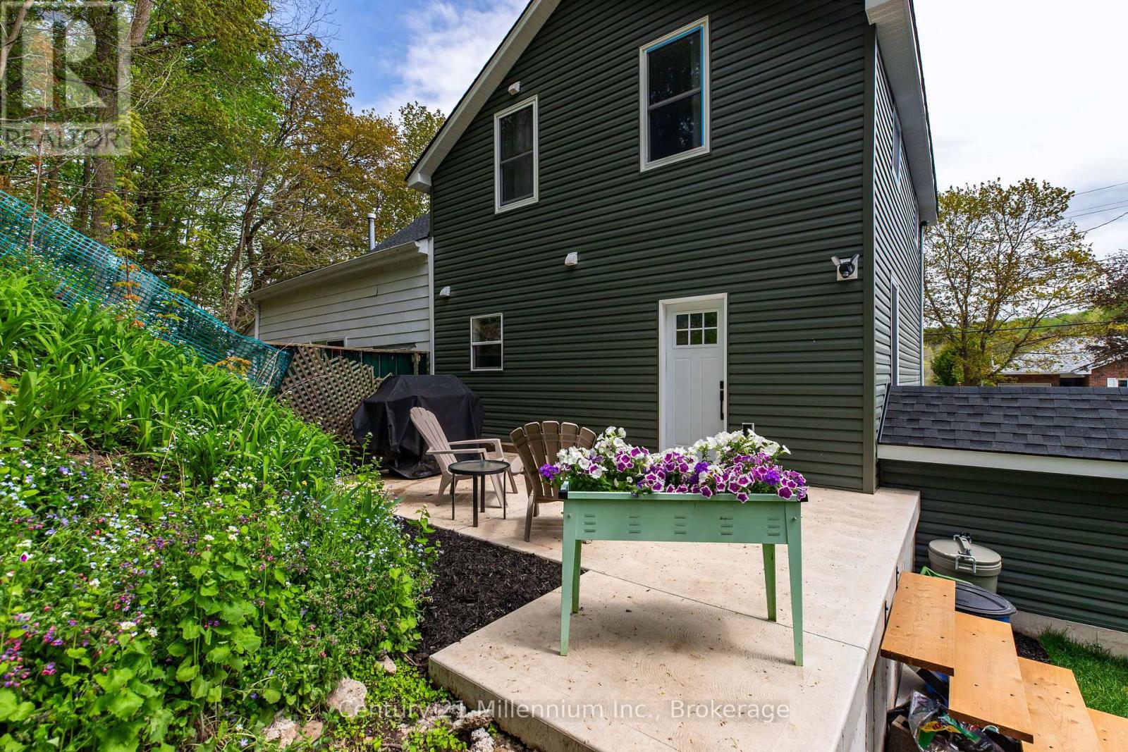 218 2nd Avenue E, Owen Sound, Ontario N4K 2E6 - Photo 4 - X13162554