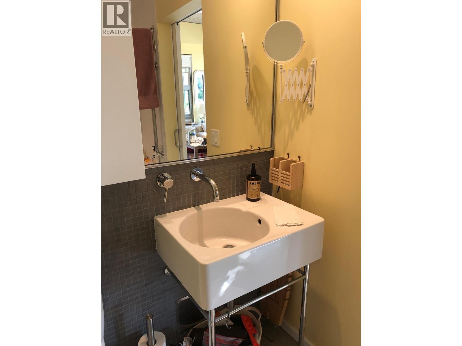 405 388 1 Avenue, Vancouver, British Columbia  V5Y 3T7 - Photo 17 - R3126817