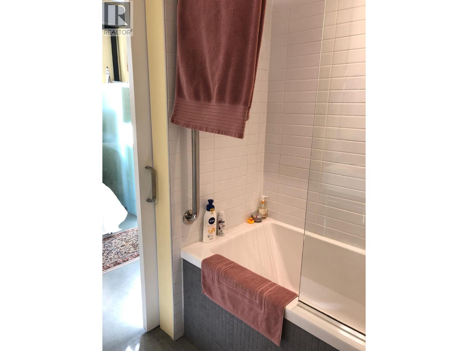 405 388 1 Avenue, Vancouver, British Columbia  V5Y 3T7 - Photo 18 - R3126817