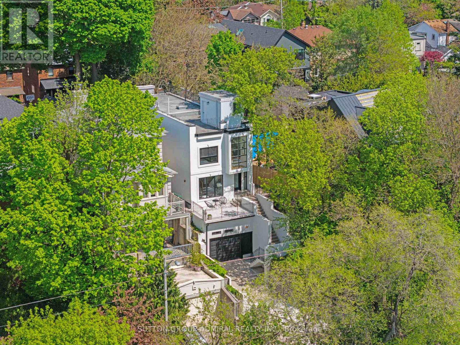 35 Beechwood Drive, Toronto, Ontario  M4K 3H7 - Photo 4 - E13162502