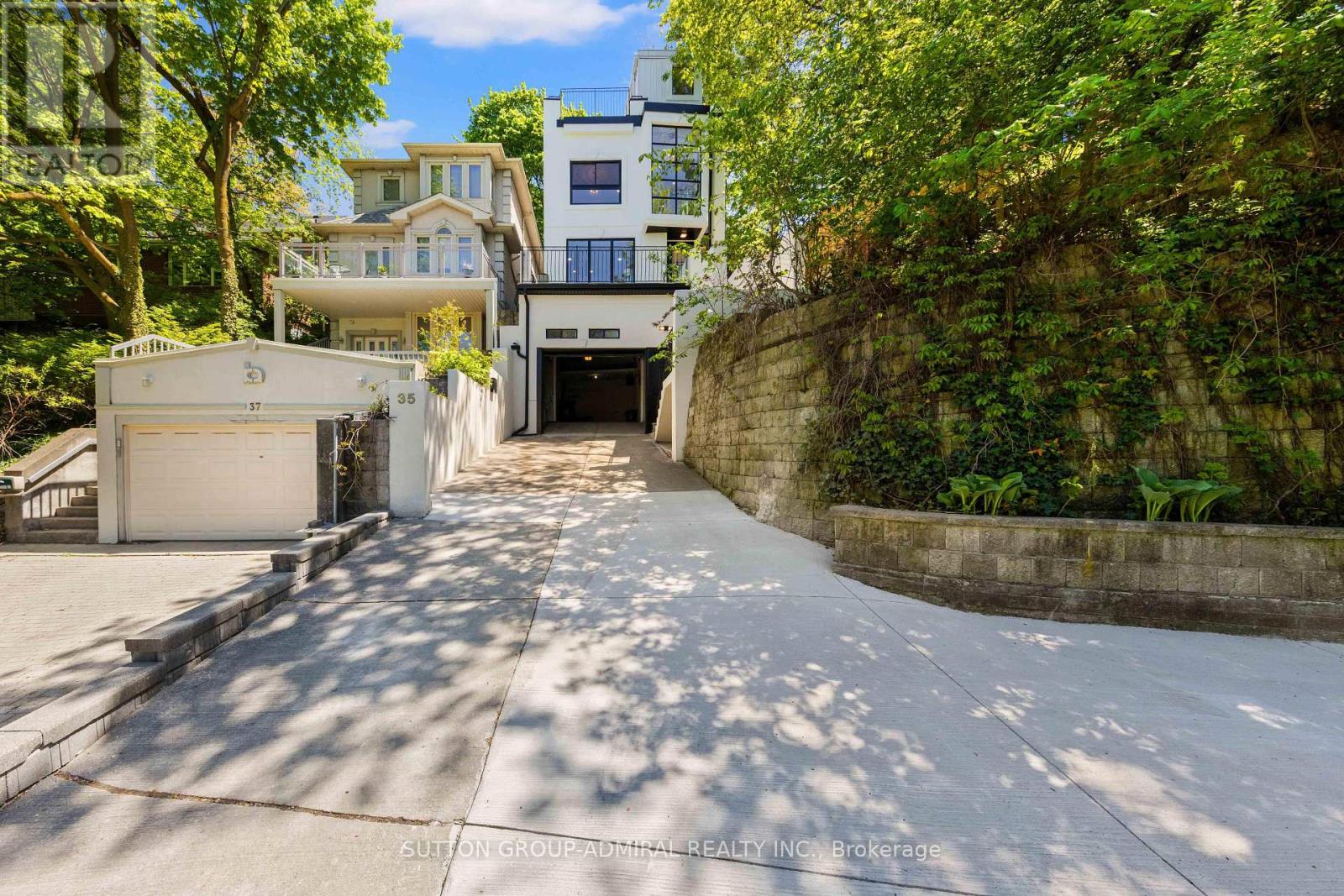 35 Beechwood Drive, Toronto, Ontario  M4K 3H7 - Photo 6 - E13162502