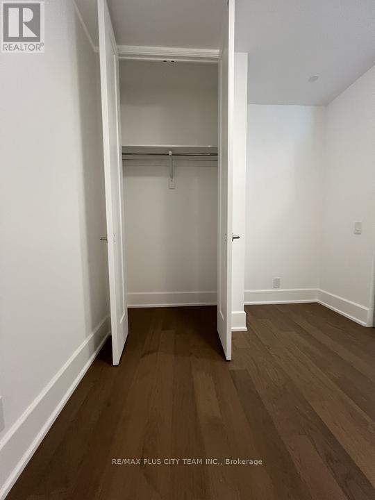 402 - 800 Broadview Avenue, Toronto, Ontario  M6A 0B1 - Photo 18 - E13162520