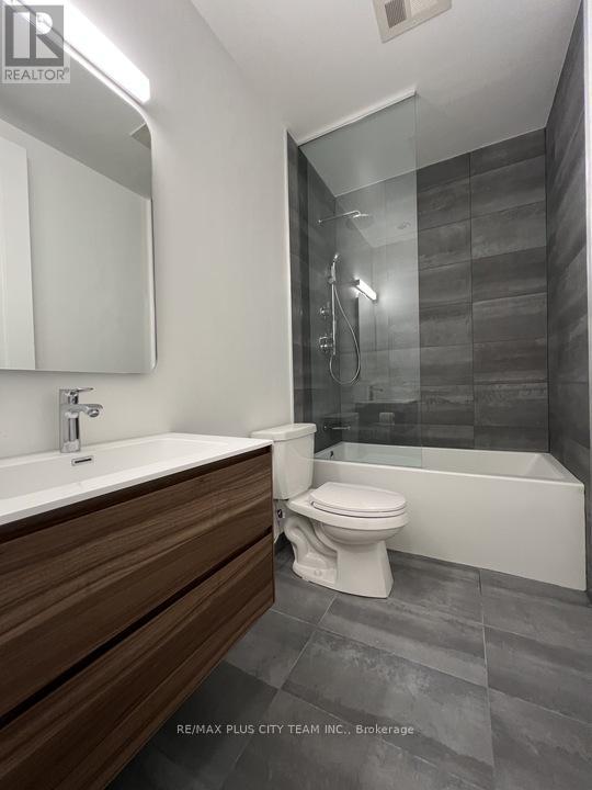 402 - 800 Broadview Avenue, Toronto, Ontario  M6A 0B1 - Photo 19 - E13162520