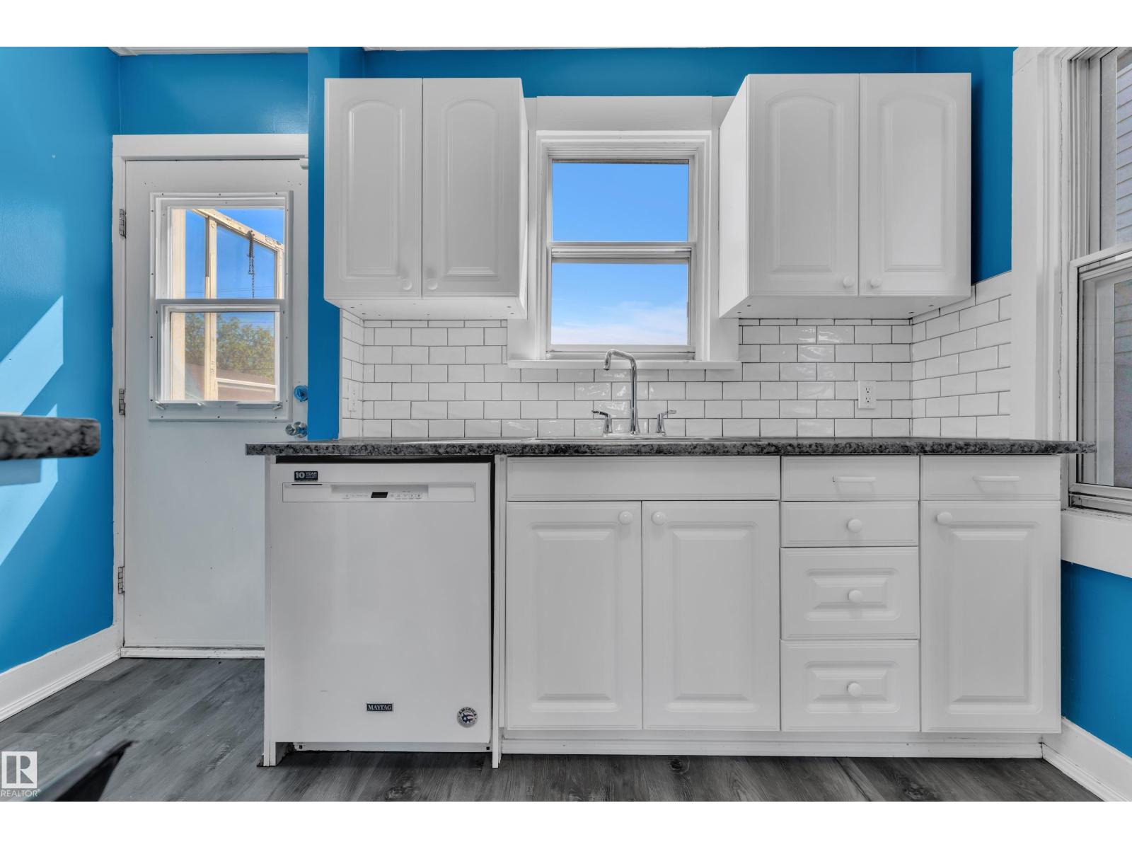 11721 81 St Nw, Edmonton, Alberta  T5B 2S3 - Photo 4 - E4489369