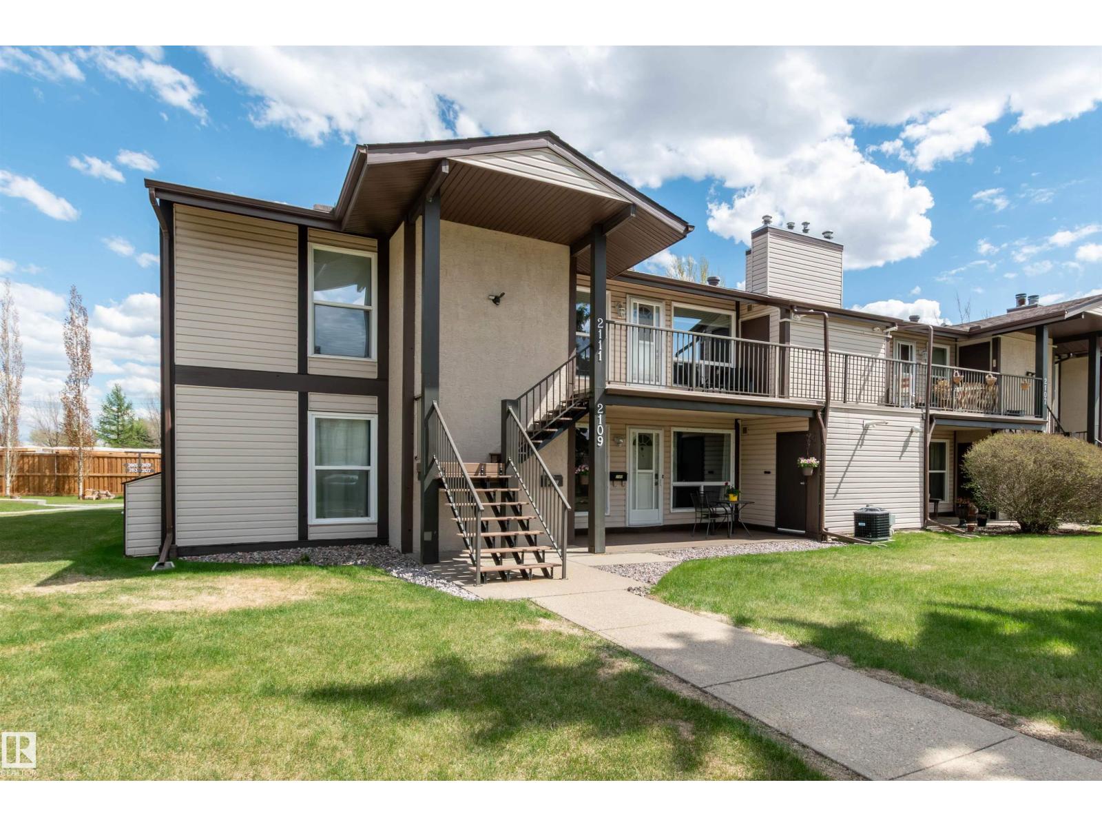 2109 Saddleback RD NW NW, Edmonton, Alberta