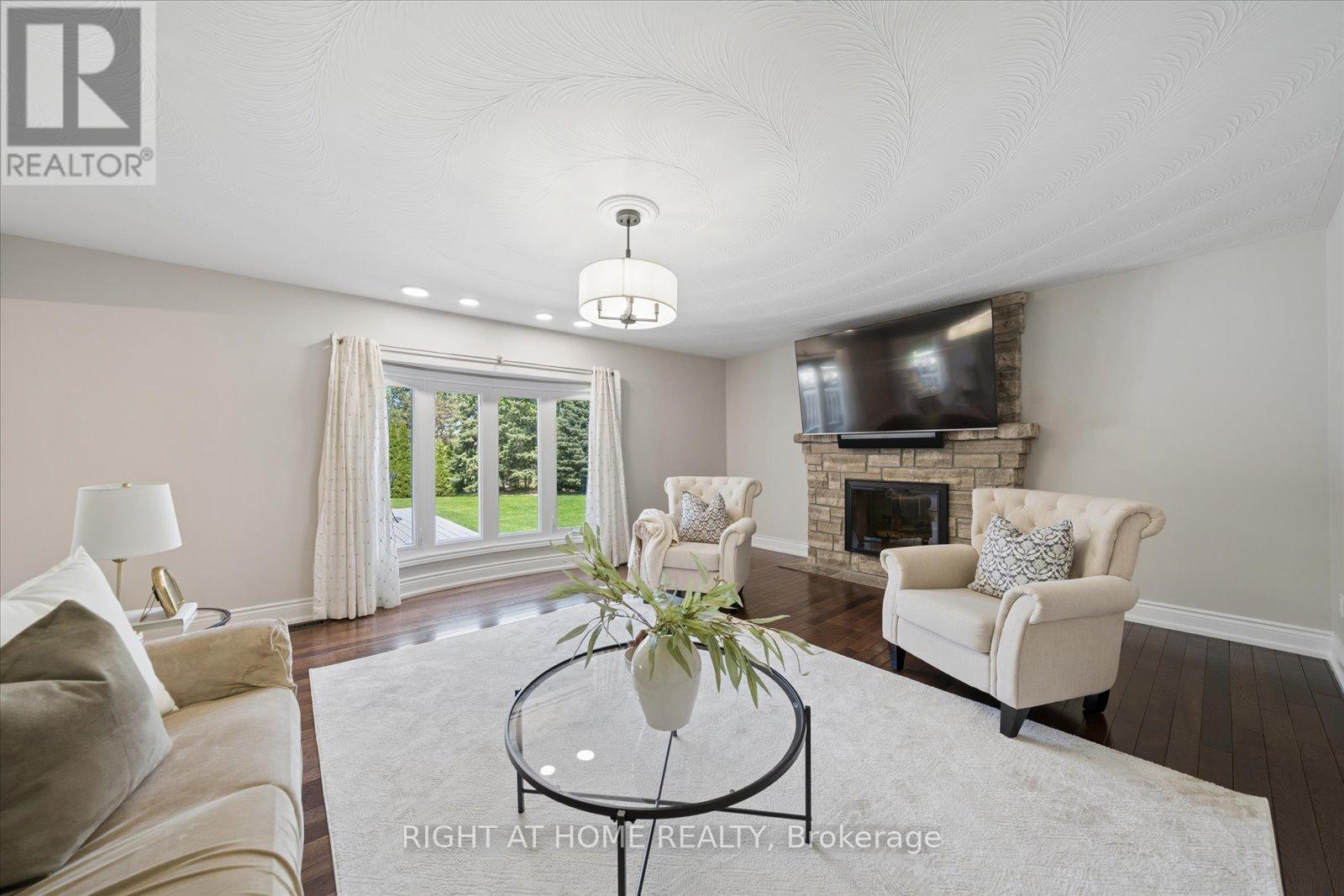 137 Treegrove Circle, Aurora, Ontario  L4G 6L9 - Photo 14 - N13162420