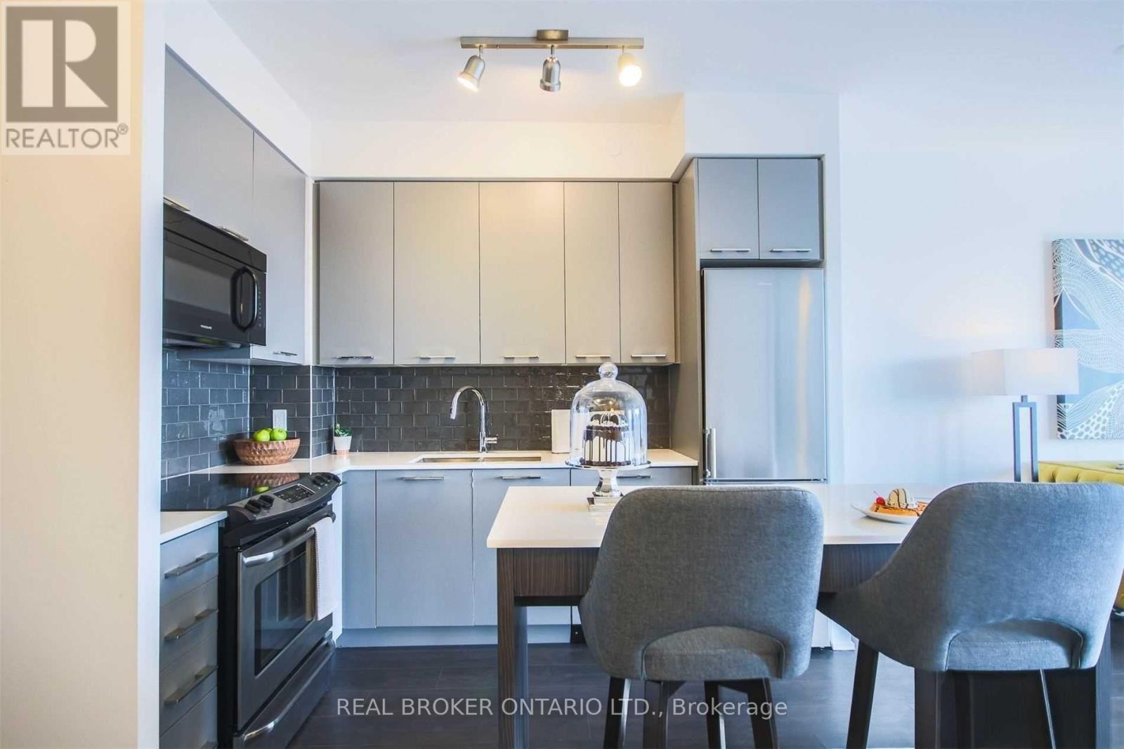 623 - 9471 Yonge Street, Richmond Hill, Ontario  L4C 1V4 - Photo 8 - N13146038