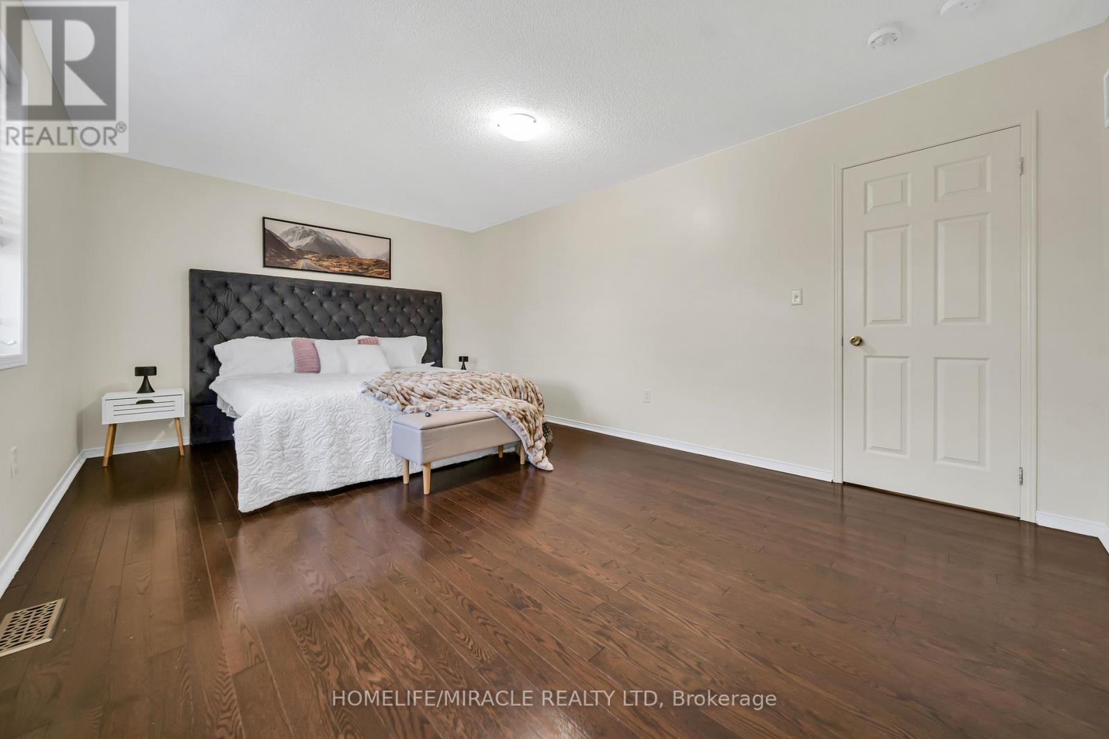 3 Locarno Street, Brampton, Ontario  L6R 3T8 - Photo 18 - W13156650
