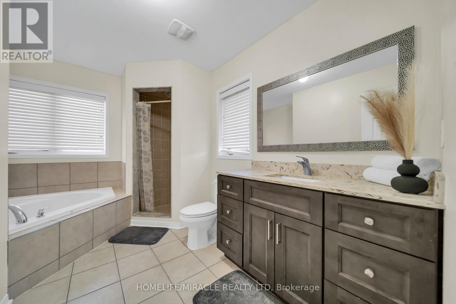 3 Locarno Street, Brampton, Ontario  L6R 3T8 - Photo 19 - W13156650