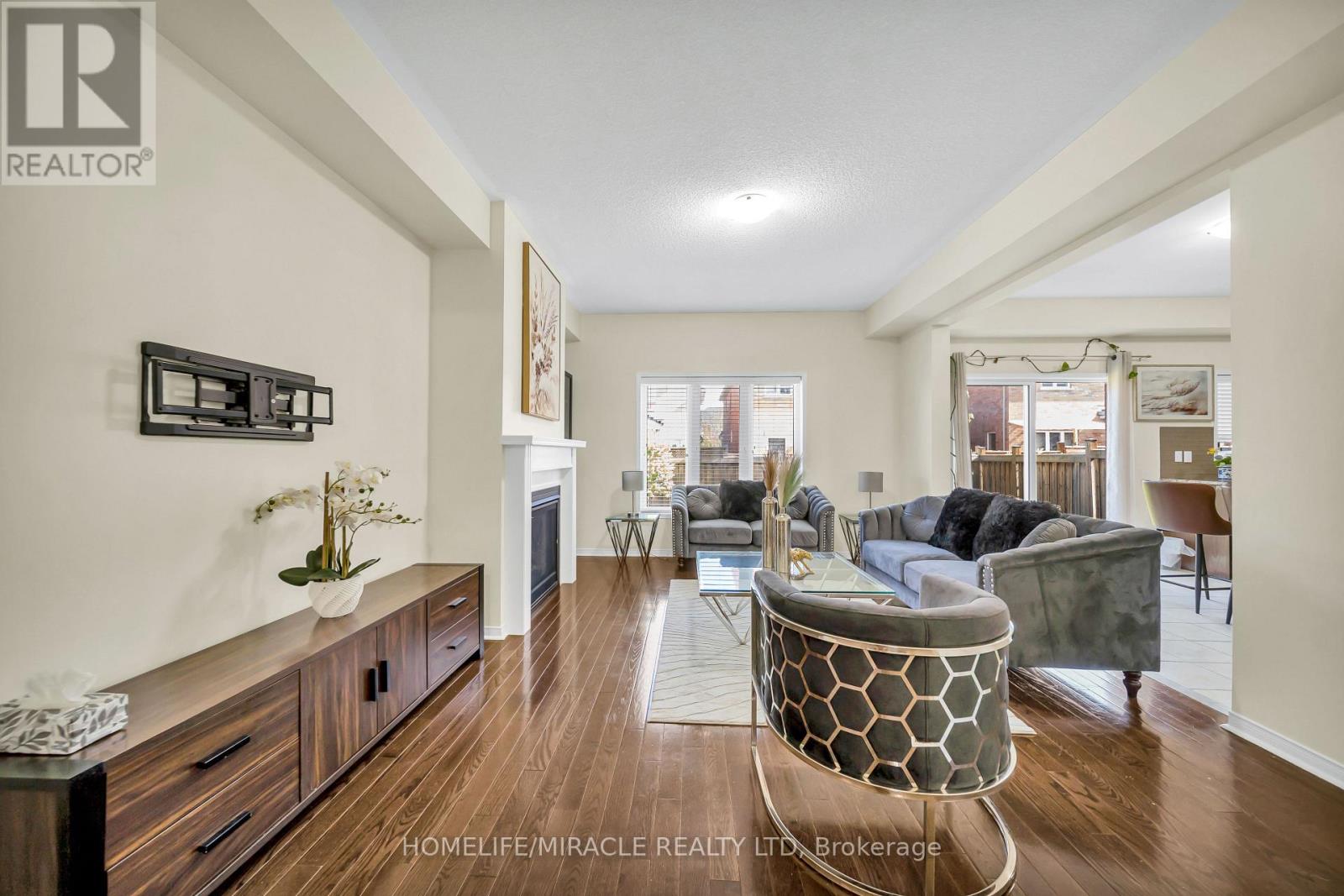 3 Locarno Street, Brampton, Ontario  L6R 3T8 - Photo 9 - W13156650