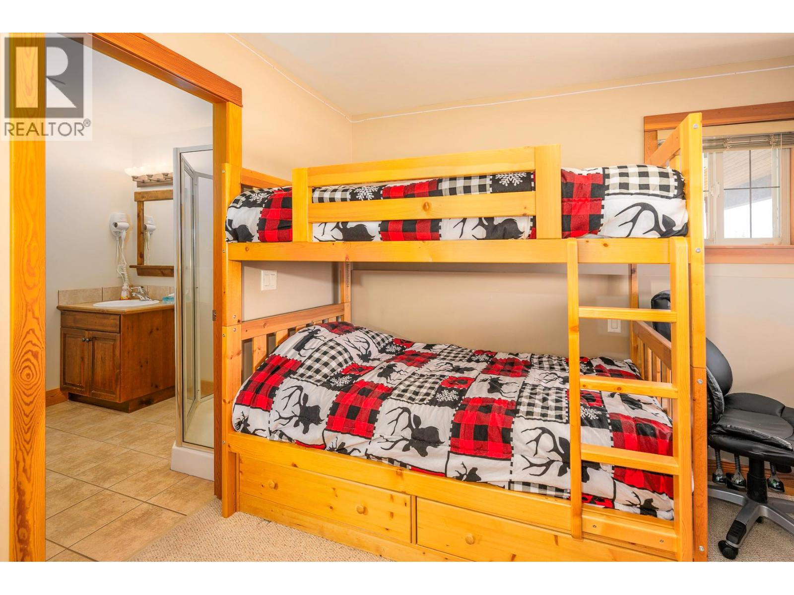 5015 Snowbird Way Unit# 12, Big White, British Columbia  V1P 1T4 - Photo 11 - 10388258