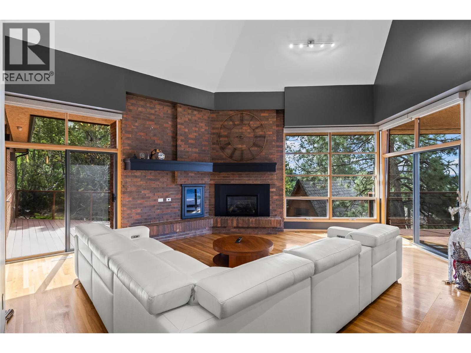 14124 Moberly Road, Lake Country, British Columbia  V1V 1A6 - Photo 7 - 10388353