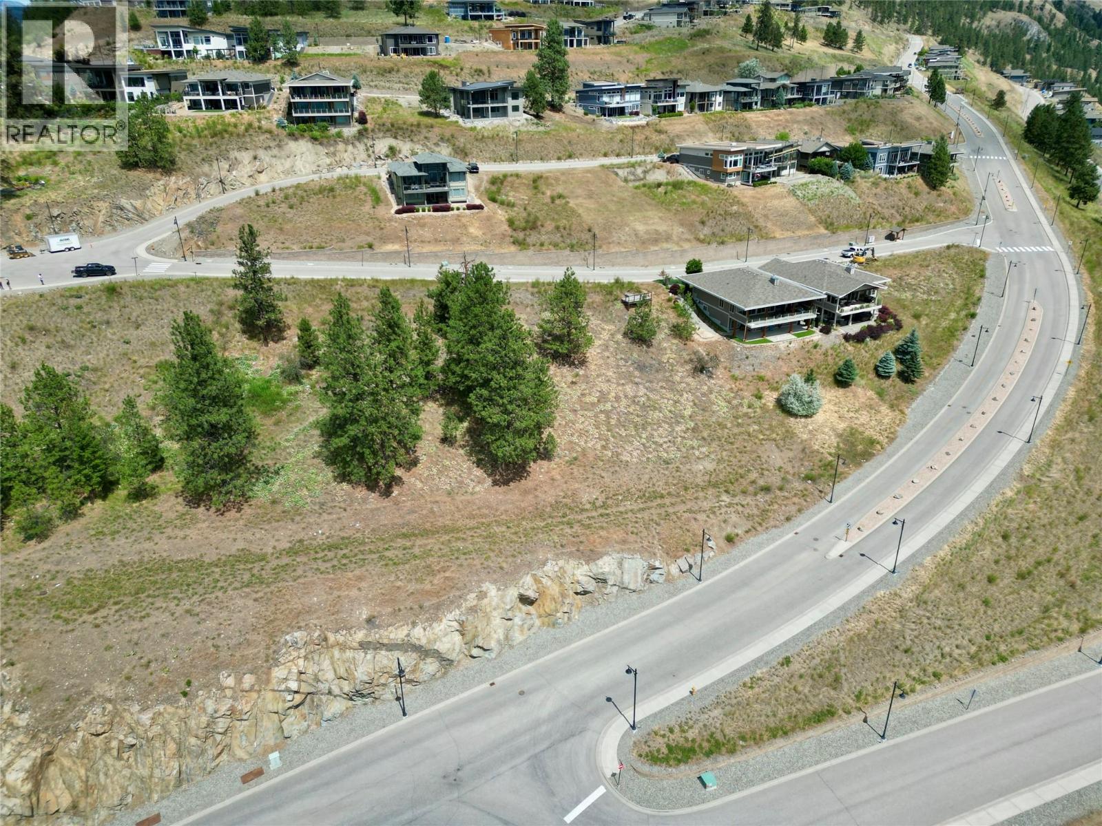 8816 Stonington Road, Vernon, British Columbia  V1H 2K8 - Photo 7 - 10388500