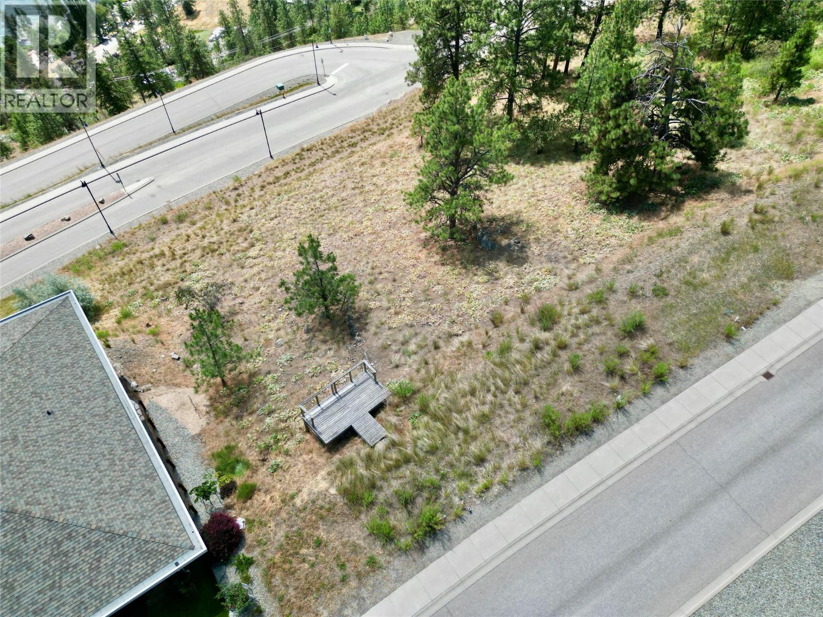 8816 Stonington Road, Vernon, British Columbia  V1H 2K8 - Photo 6 - 10388500