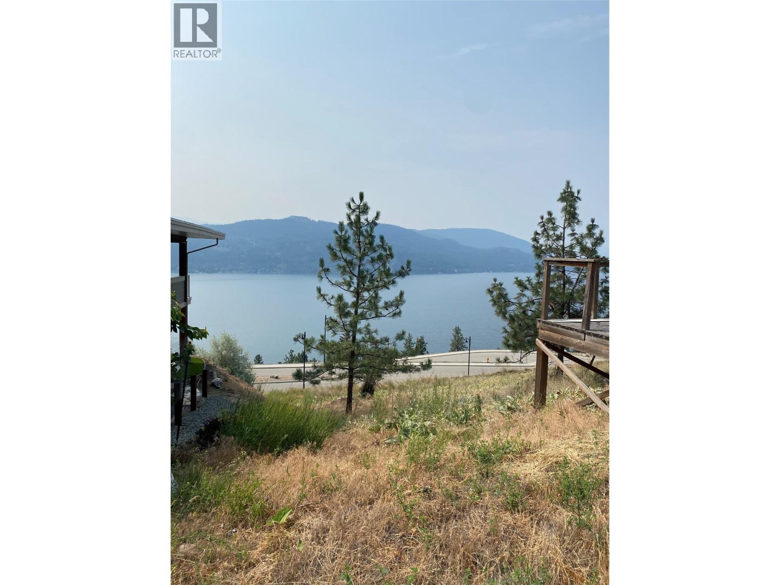 8816 Stonington Road, Vernon, British Columbia  V1H 2K8 - Photo 9 - 10388500