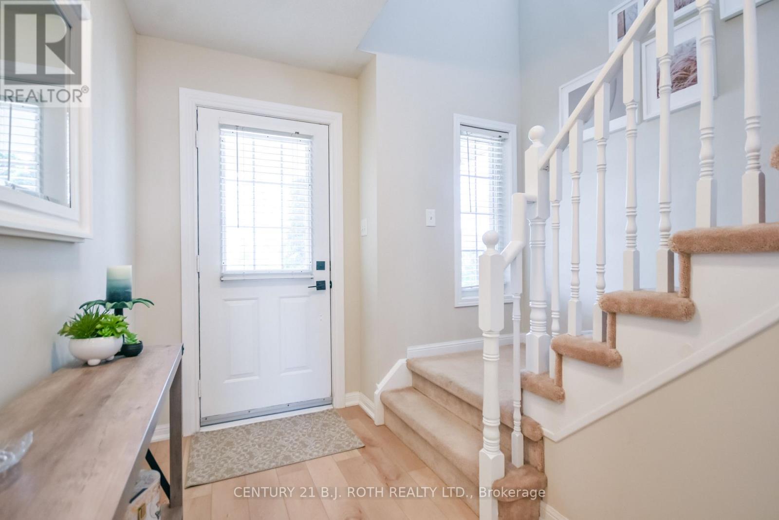 95 Bird Street, Barrie (Edgehill Drive), Ontario  L4N 0W6 - Photo 6 - S13162488