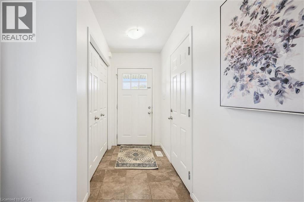 135 Hardcastle Drive Unit# 85, Cambridge, Ontario  N1S 0B6 - Photo 3 - 40831713