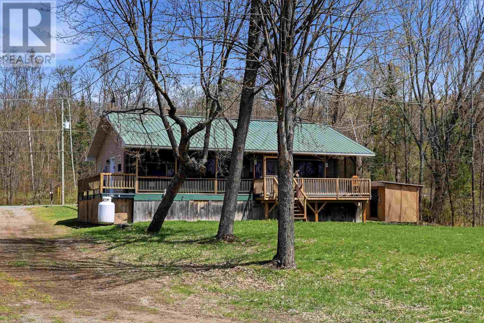 2491 Centre Line Rd, Bruce Mines, Ontario P0R 1C0 - Photo 38 - SM261097
