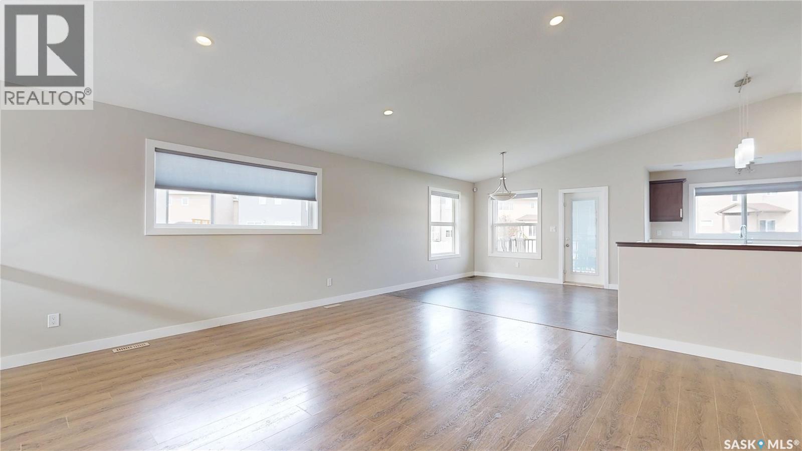 5614 Beacon Place, Regina, Saskatchewan  S4W 0J7 - Photo 6 - SK028757