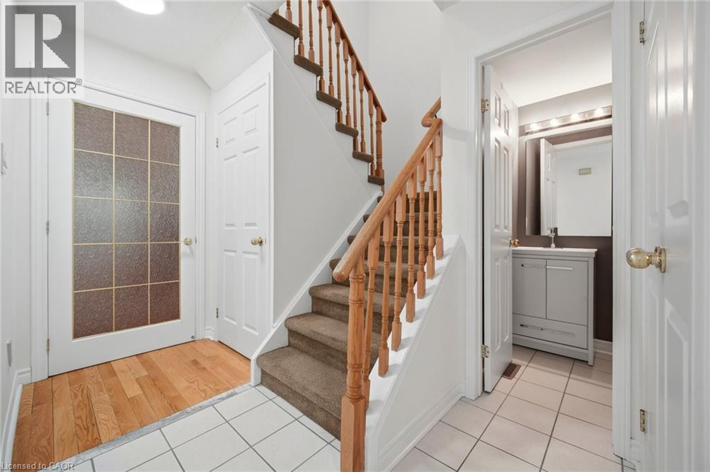 2275 Credit Valley Road Unit# 49, Mississauga, Ontario  L5M 4N5 - Photo 17 - 40826371