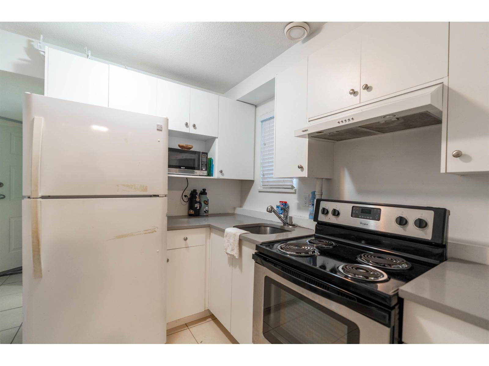13933 90a Avenue, Surrey, British Columbia  V3V 6Z7 - Photo 22 - R3126730