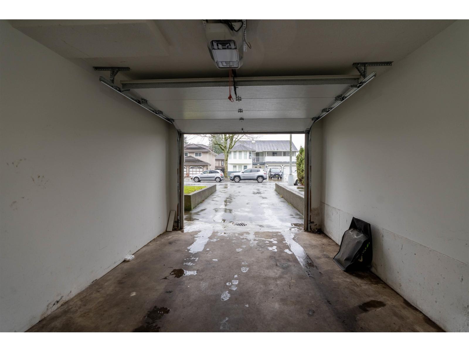 13933 90a Avenue, Surrey, British Columbia  V3V 6Z7 - Photo 25 - R3126730