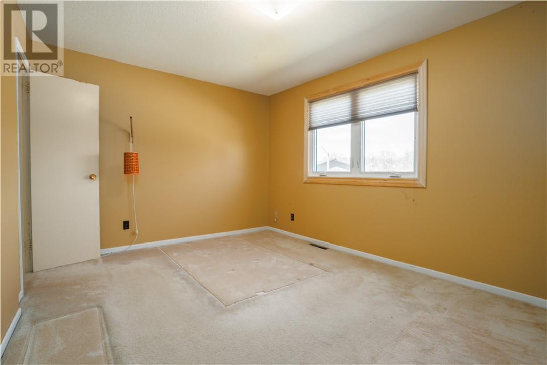 614 Greenbriar, Greater Sudbury, Ontario  P3B 3N8 - Photo 6 - 2127976