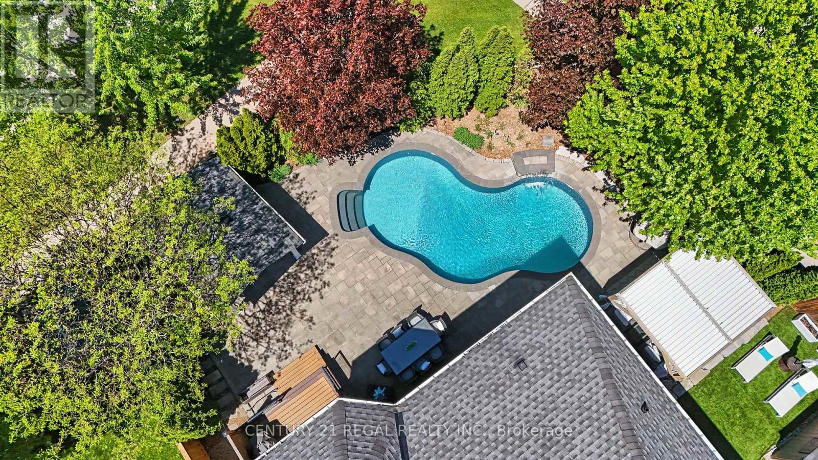 2260 CHICKADEE CRESCENT, Oakville, Ontario