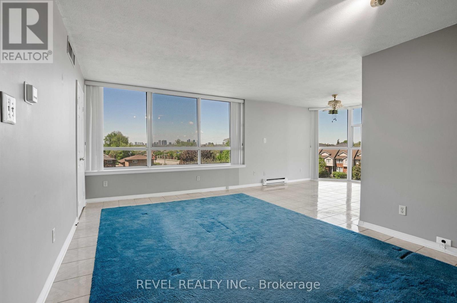 403 - 1360 Rathburn Road E, Mississauga, Ontario  L4W 4H4 - Photo 5 - W13162512
