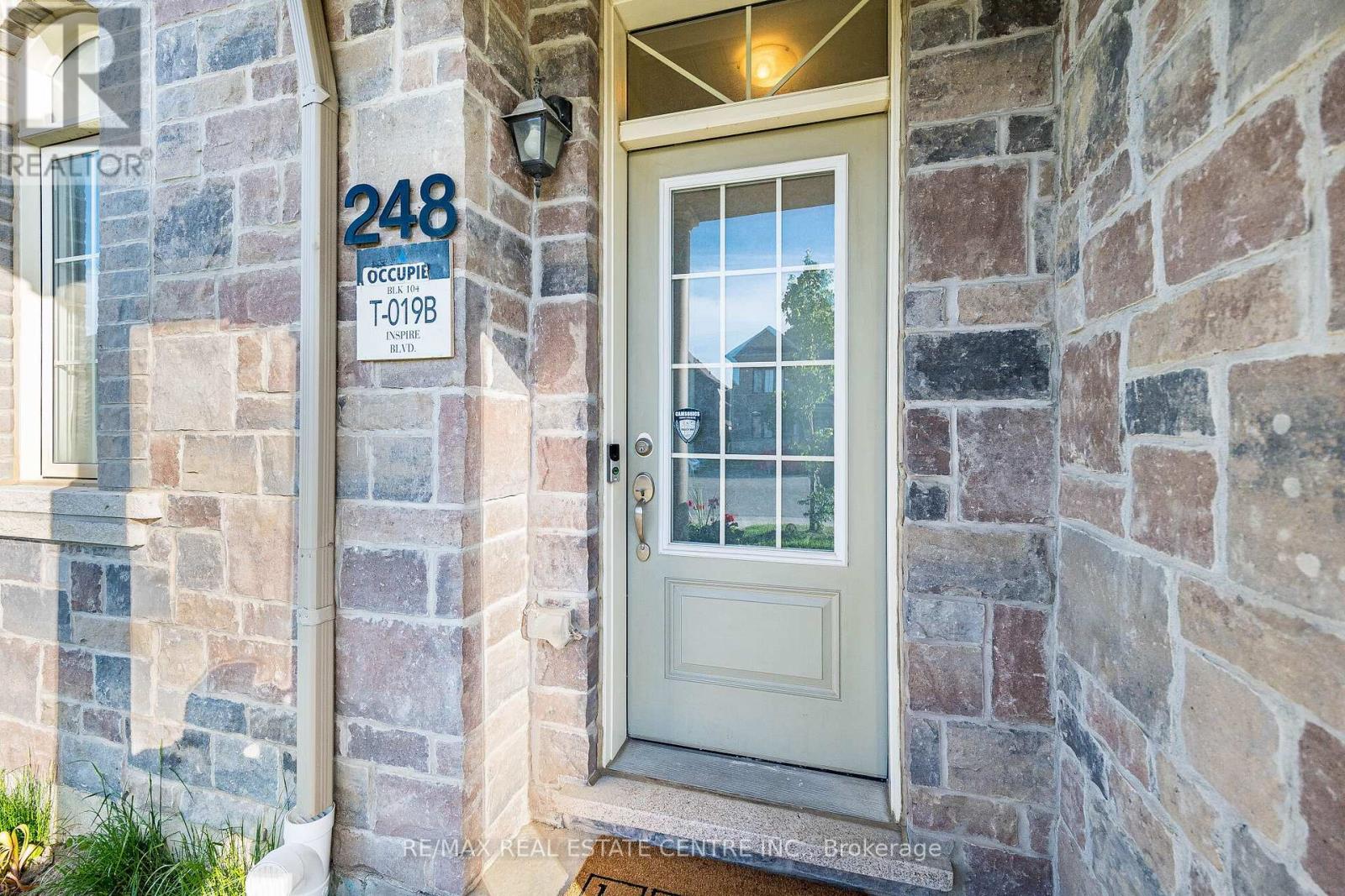 248 Inspire Boulevard, Brampton, Ontario  L6R 0B6 - Photo 4 - W13162530