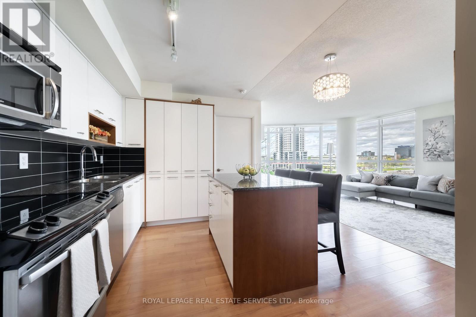 607 - 1 Valhalla Inn Road, Toronto, Ontario M9B 1S9 - Photo 11 - W13162552