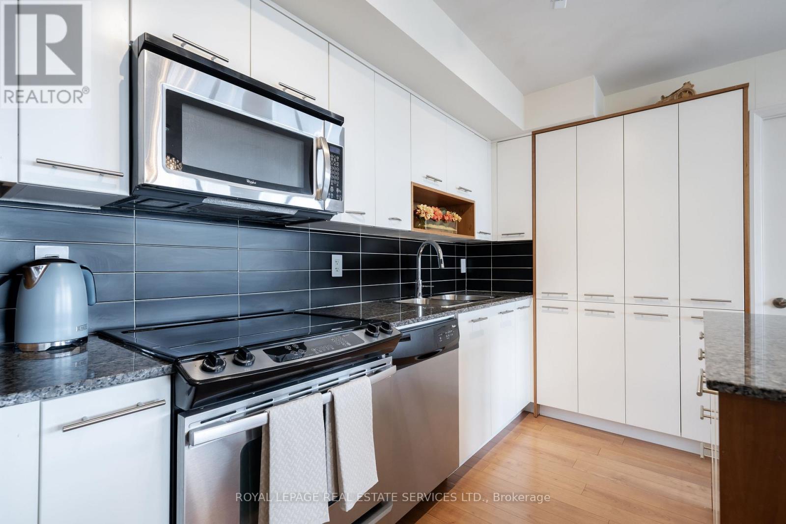 607 - 1 Valhalla Inn Road, Toronto, Ontario M9B 1S9 - Photo 7 - W13162552