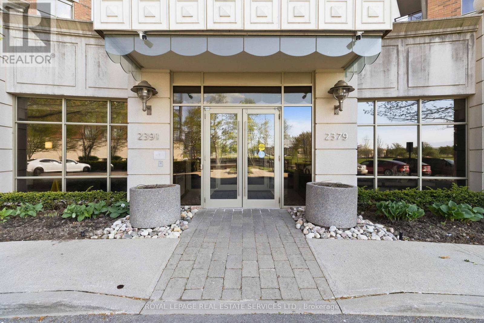1110 - 2391 Central Park Drive, Oakville, Ontario  L6H 0E4 - Photo 3 - W13162570