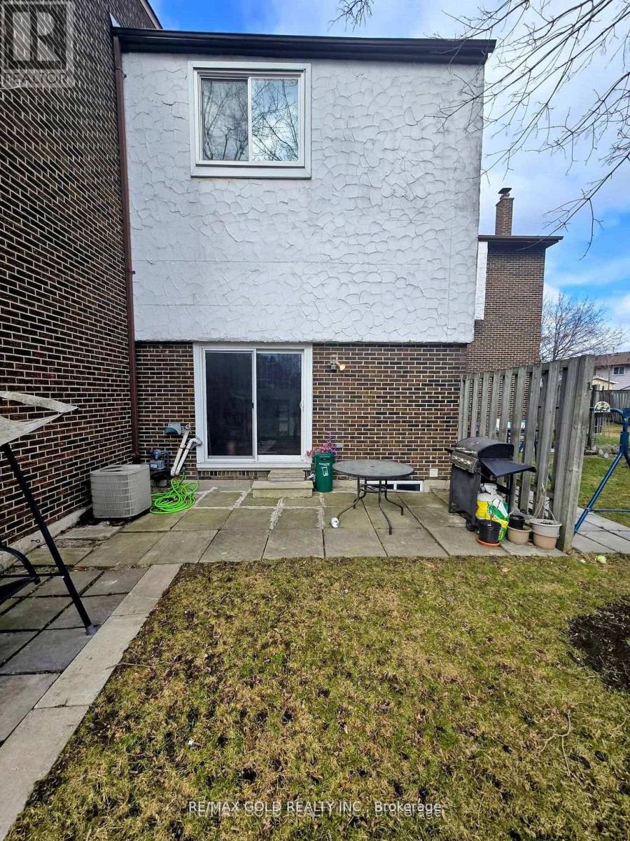 26 - 7707 Darcel Avenue, Mississauga, Ontario  L4T 3W9 - Photo 34 - W13162586