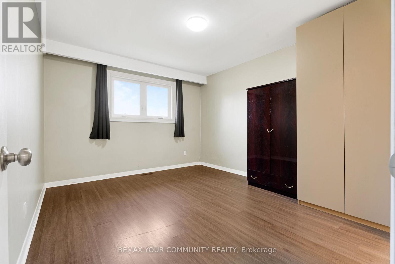 Main - 7291 Vernor Drive, Mississauga, Ontario  L4T 2P5 - Photo 17 - W13162604