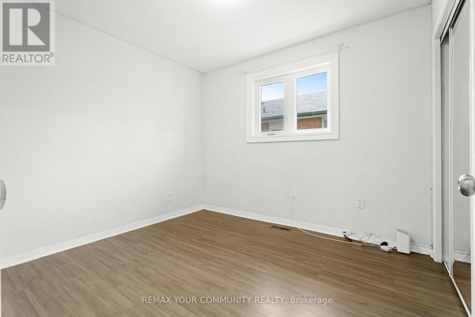 Main - 7291 Vernor Drive, Mississauga, Ontario  L4T 2P5 - Photo 21 - W13162604