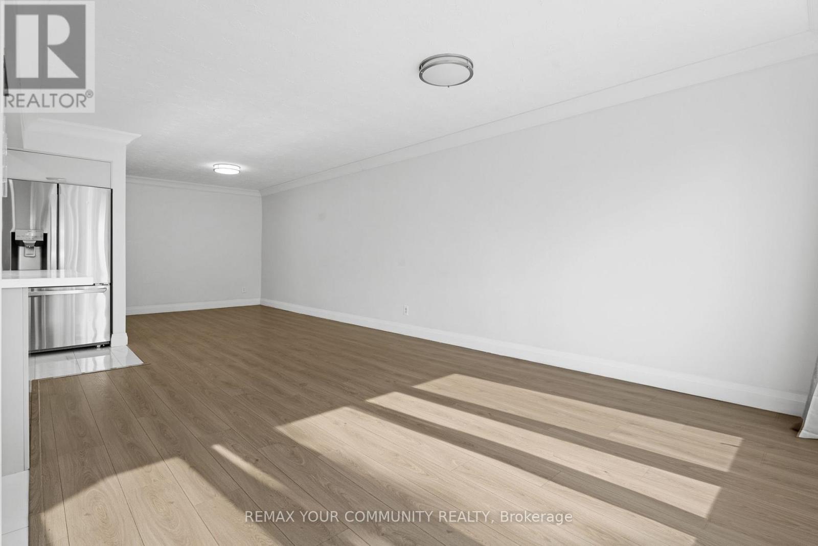 Main - 7291 Vernor Drive, Mississauga, Ontario  L4T 2P5 - Photo 6 - W13162604