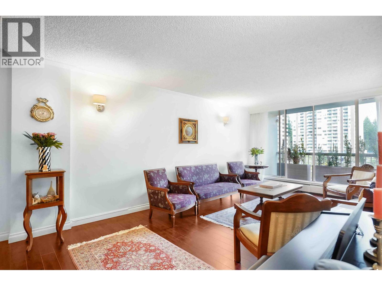 306 2020 Fullerton Avenue, North Vancouver, British Columbia  V7P 3G3 - Photo 6 - R3084230