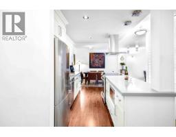 <div class="price">$619,900</div> 306 2020 Fullerton Avenue, North Vancouver<br><div style="margin-bottom:8px;"><small>Royal Pacific Realty Corp.</small></div><div class='bed_bath'>2 Bed | 2 Bath</div>