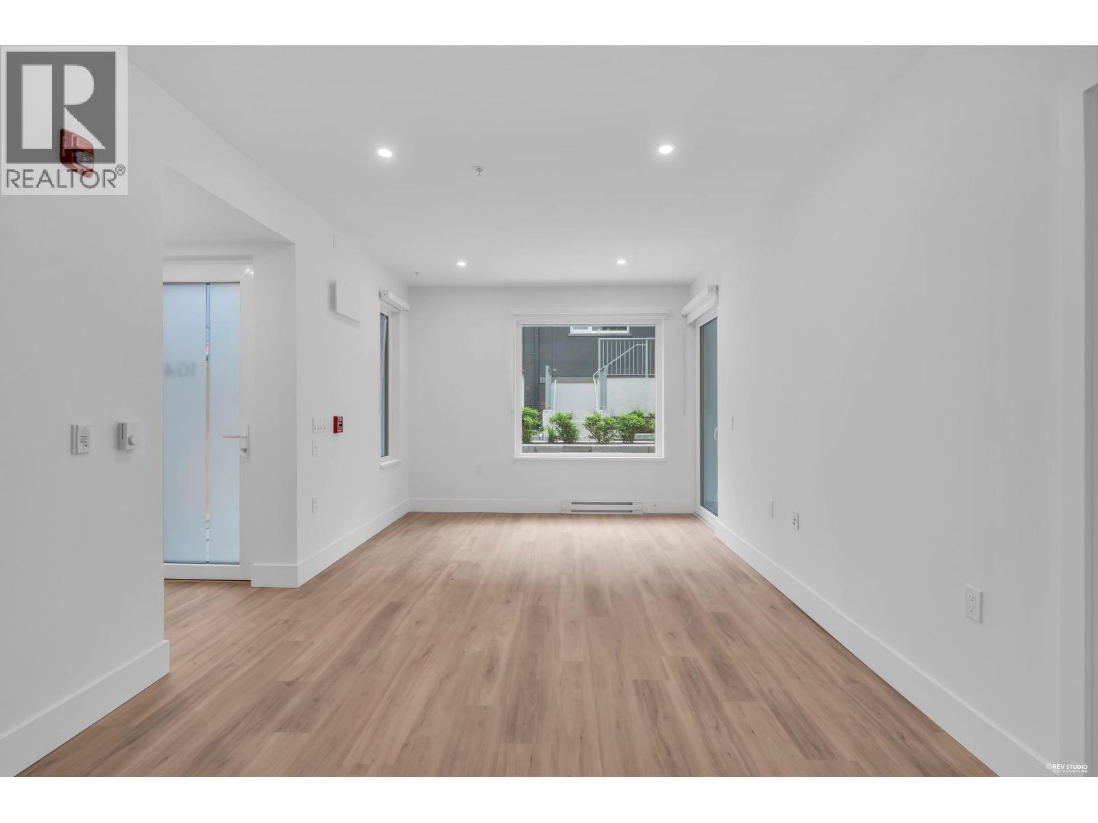 104 2250 E 1st Avenue, Vancouver, British Columbia  V5N 1B6 - Photo 17 - R3126256