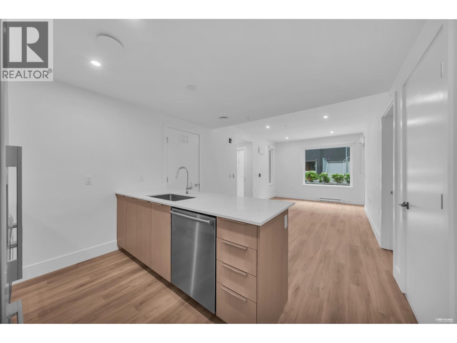 104 2250 E 1st Avenue, Vancouver, British Columbia  V5N 1B6 - Photo 8 - R3126256