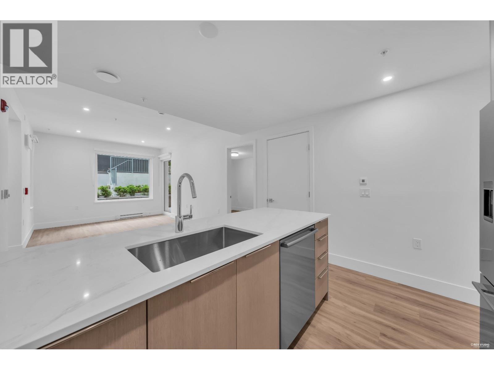 104 2250 E 1st Avenue, Vancouver, British Columbia  V5N 1B6 - Photo 7 - R3126256