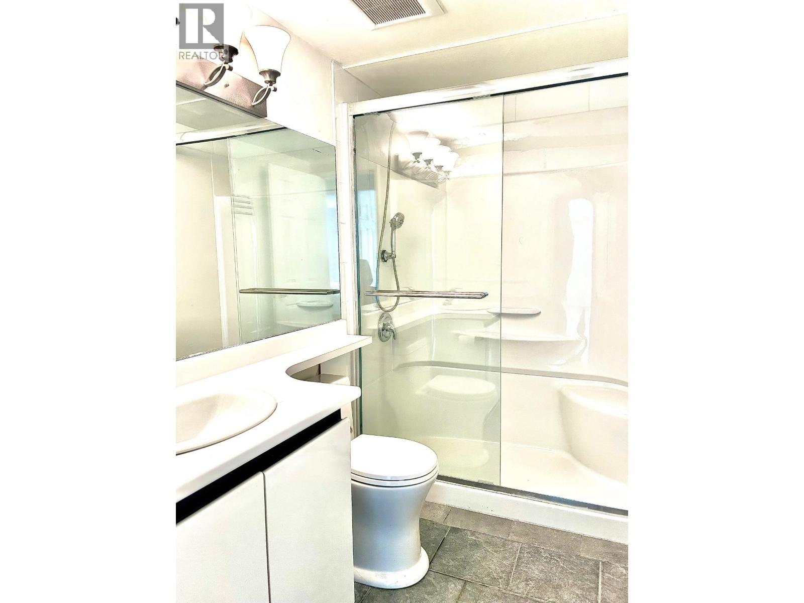 110 6420 Buswell Street, Richmond, British Columbia  V6Y 2G3 - Photo 12 - R3126313