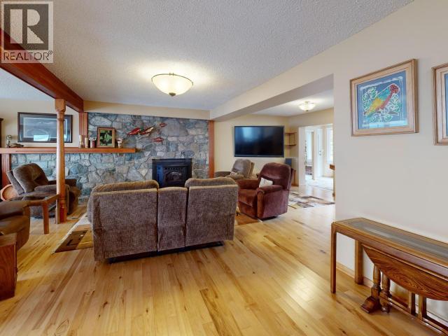 7397 Sturt Road, Powell River, British Columbia  V8A 0C8 - Photo 9 - 19889