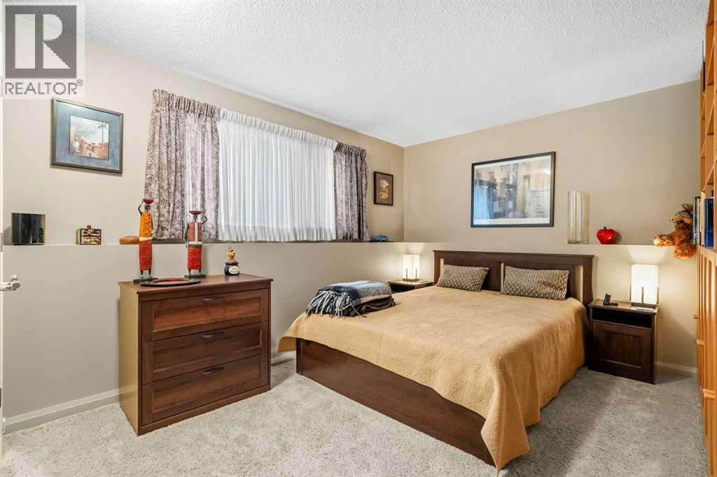 91 Sun Valley Drive SE, Calgary, Alberta  T2X 2B4 - Photo 26 - A2306764