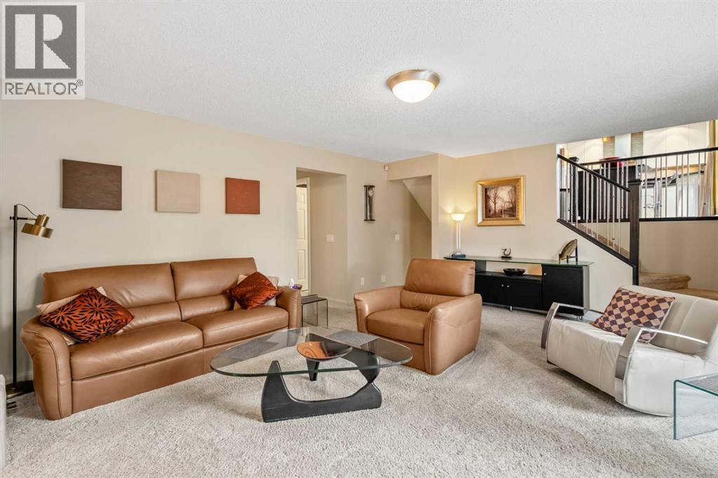 91 Sun Valley Drive SE, Calgary, Alberta  T2X 2B4 - Photo 24 - A2306764