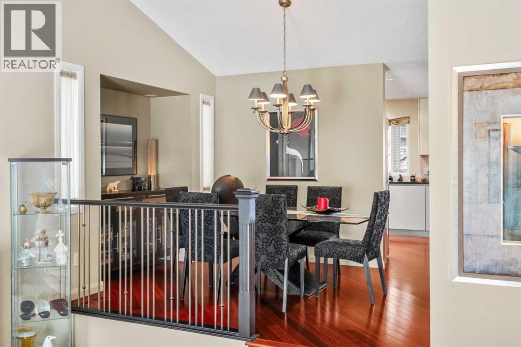 91 Sun Valley Drive SE, Calgary, Alberta  T2X 2B4 - Photo 5 - A2306764