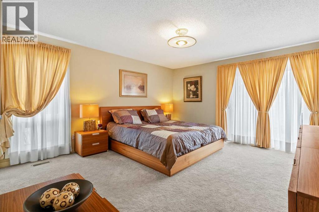 91 Sun Valley Drive SE, Calgary, Alberta  T2X 2B4 - Photo 15 - A2306764